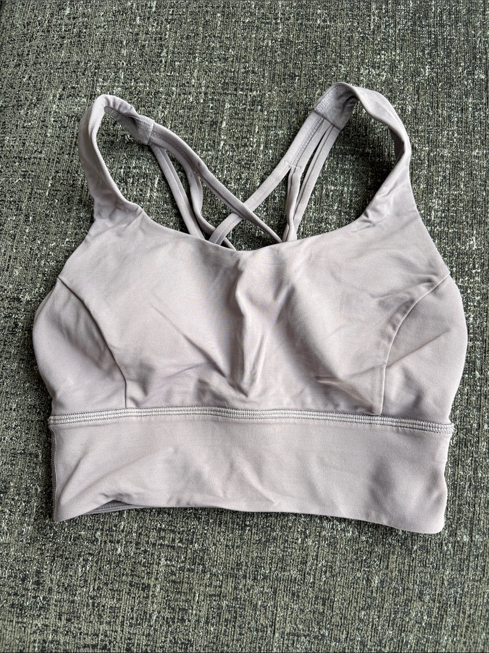 Lululemon Free To Be Serene Longline Bra in Dusky Lavender Size 2